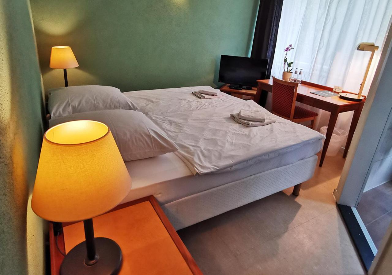 Hotel Spreewaldschule Langengrassau Ngoại thất bức ảnh